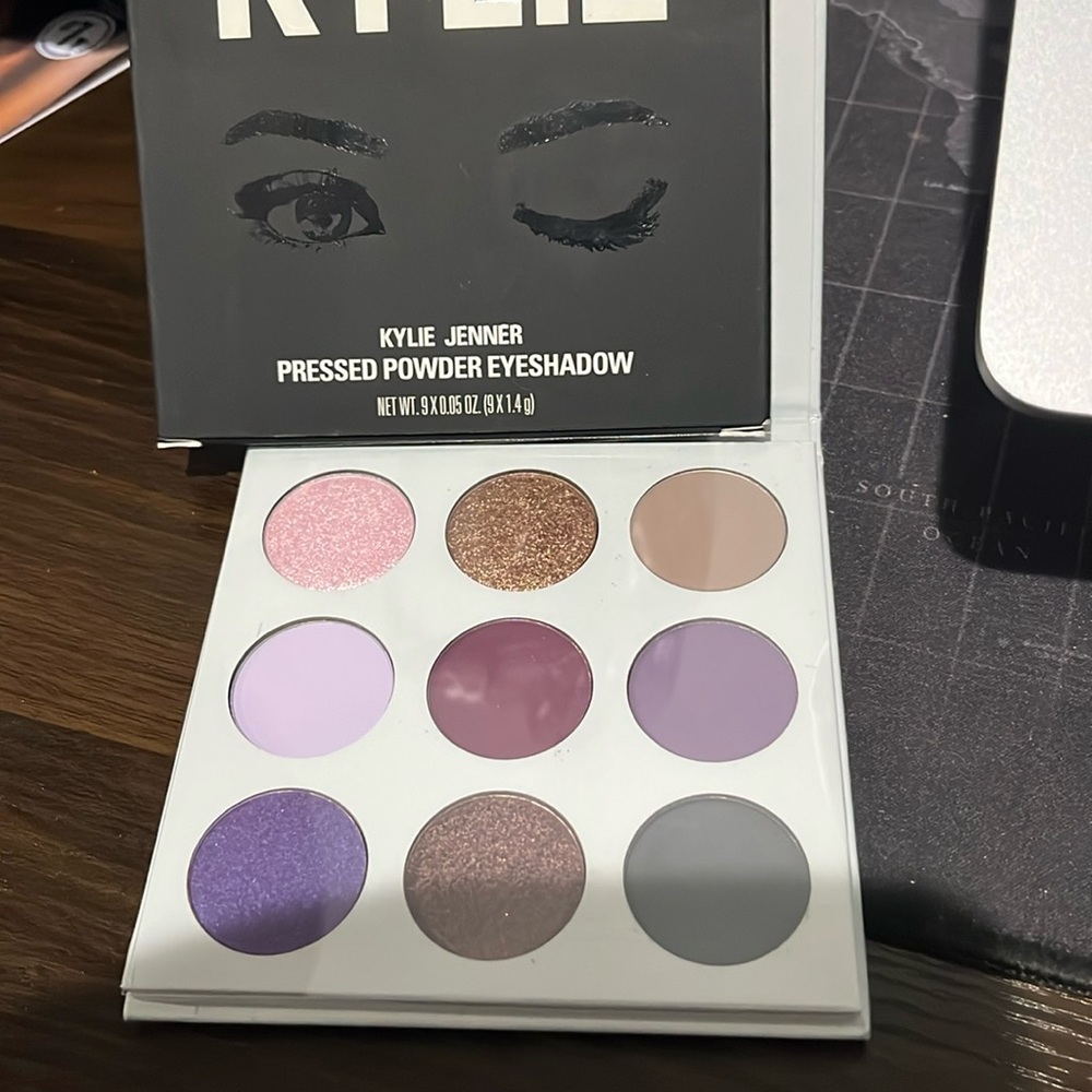 Kylie purple palette